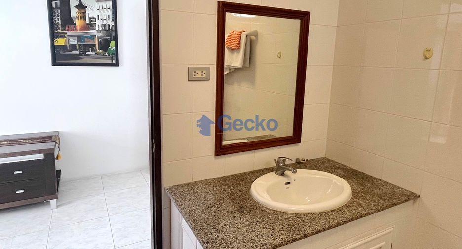 À vendre 5 chambres maison à Pratumnak, Pattaya