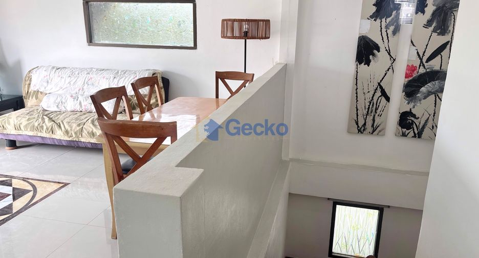 À vendre 5 chambres maison à Pratumnak, Pattaya