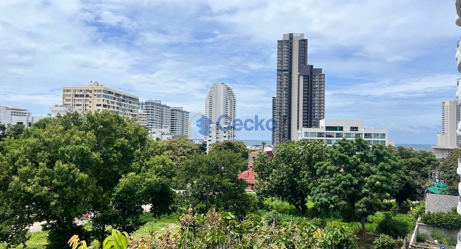 À vendre 5 chambres maison à Pratumnak, Pattaya
