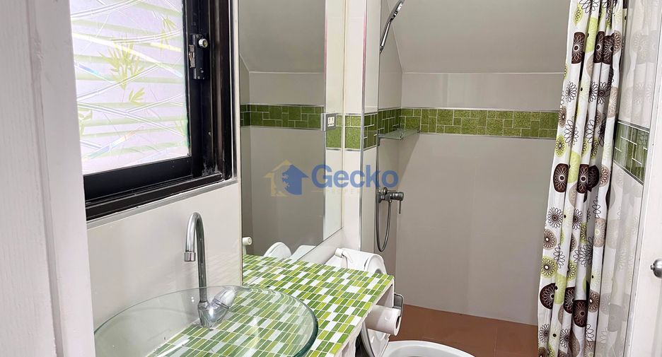 À vendre 5 chambres maison à Pratumnak, Pattaya