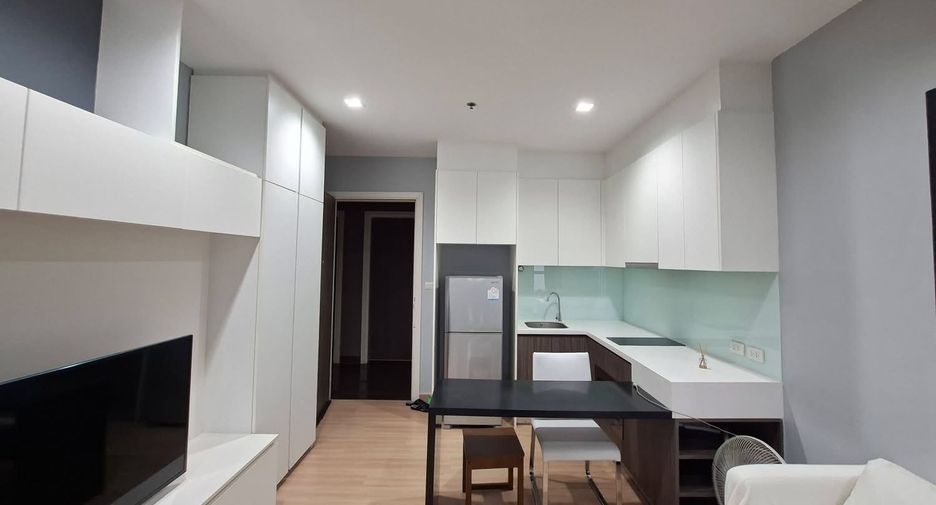 À louer 1 chambre condo à Khlong San, Bangkok