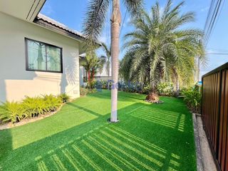 For sale 4 bedrooms house in Bang Lamung, Chonburi