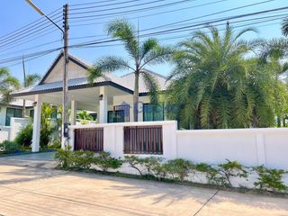 For sale 4 bedrooms house in Bang Lamung, Chonburi