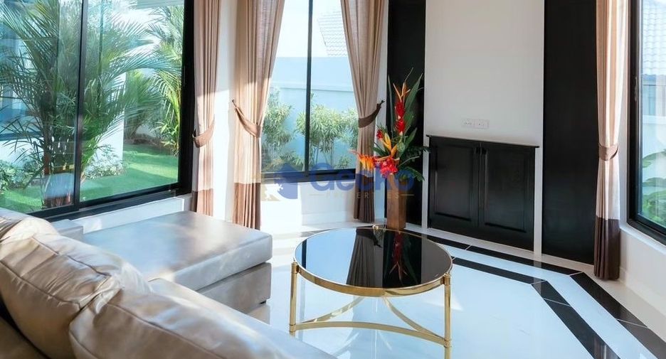 Haus zum Kauf mit 4 Zimmer in Bang Lamung, Chonburi