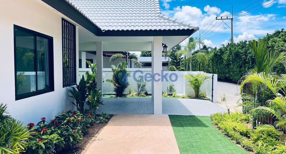 Casa en venta de 4 habitaciones en East Pattaya, Pattaya