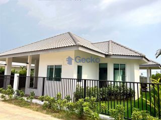 出售 3 卧室 独立屋 在 Bang Lamung, Chon Buri