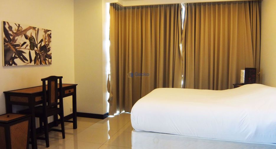 For sale 2 bedrooms condo in Pratumnak, Pattaya