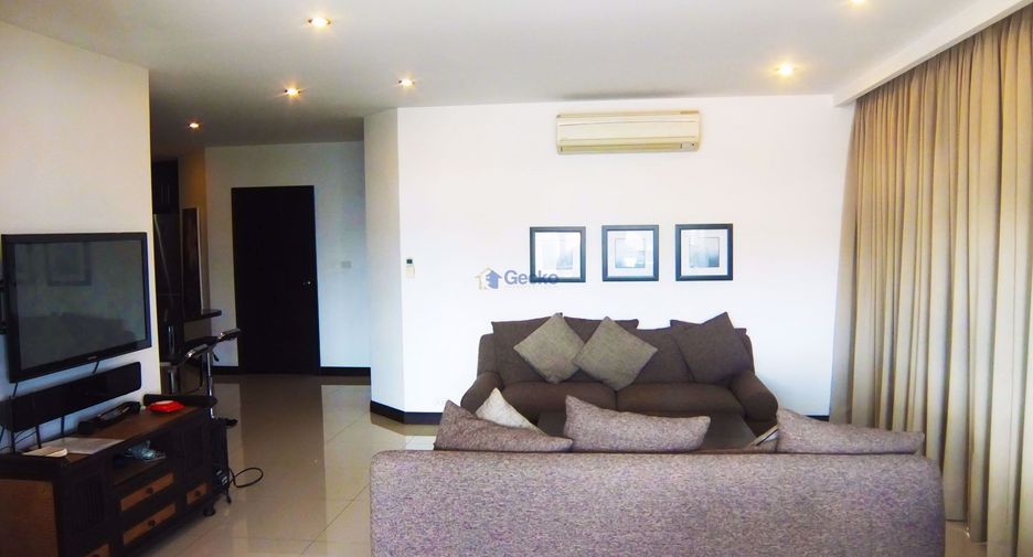 For sale 2 bedrooms condo in Pratumnak, Pattaya
