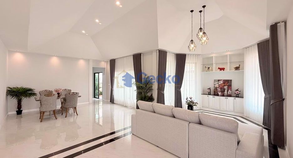 Casa en venta de 3 habitaciones en Bang Lamung, Chonburi