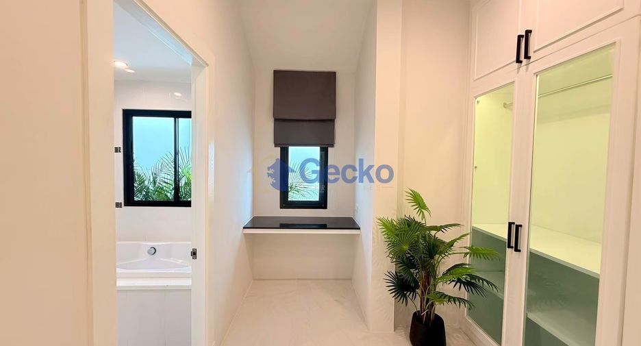 Casa en venta de 3 habitaciones en Bang Lamung, Chonburi