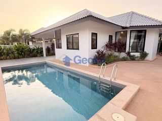 Casa en venta de 3 habitaciones en Bang Lamung, Chonburi