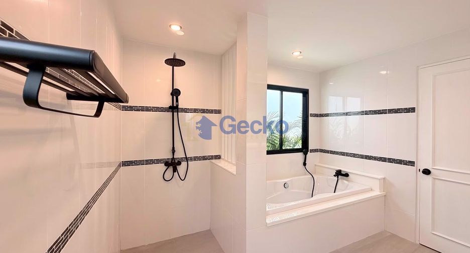 Casa en venta de 3 habitaciones en Bang Lamung, Chonburi