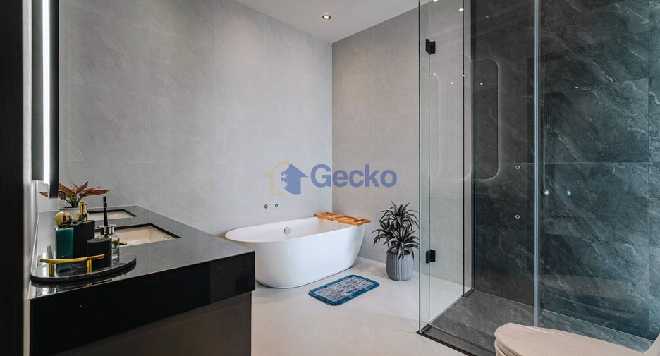 For sale 5 ベッドルーム house in East Pattaya, Pattaya