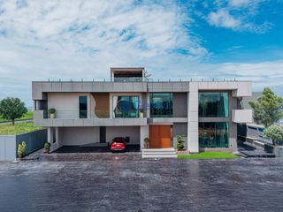 For sale 5 bedrooms house in Bang Lamung, Chonburi