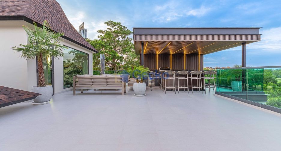 For sale 6 bedrooms house in Sattahip, Chonburi