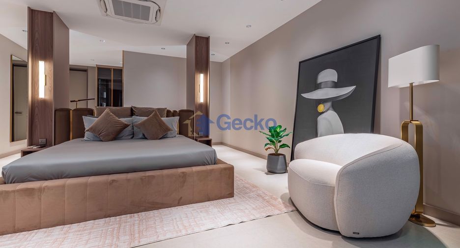 For sale 6 bedrooms house in Sattahip, Chonburi