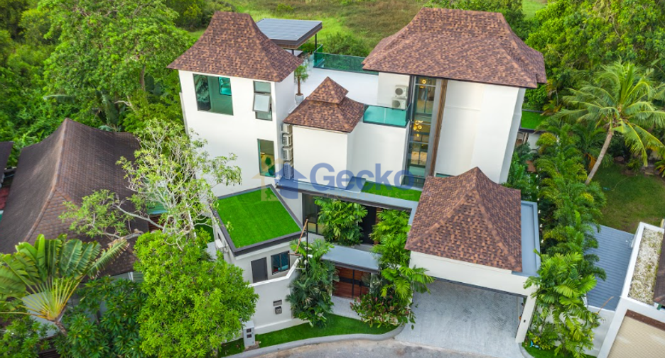 For sale 6 bedrooms house in Sattahip, Chonburi
