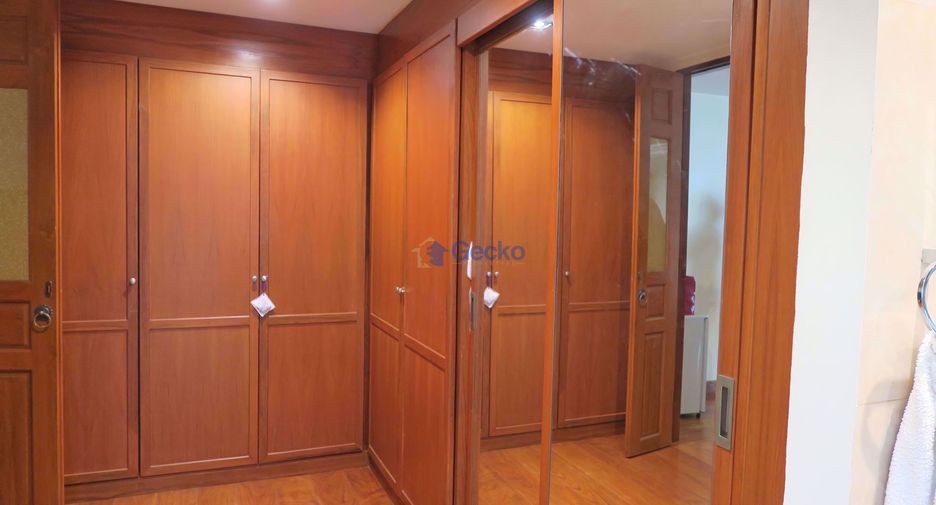 Casa en venta de 4 habitaciones en South Pattaya, Pattaya