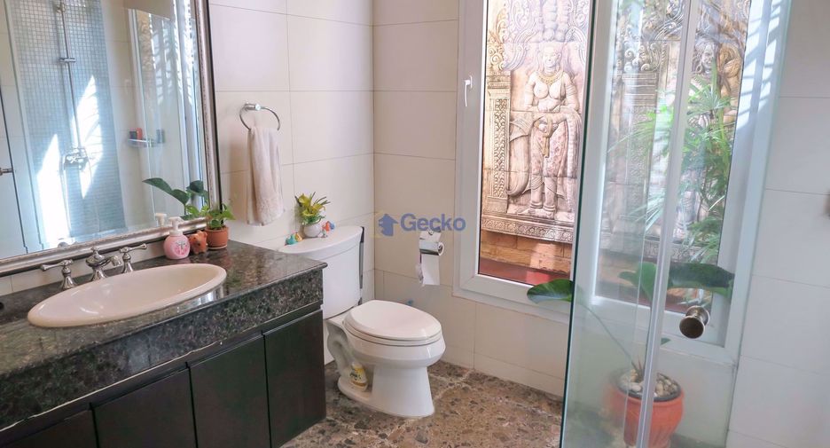 Casa en venta de 4 habitaciones en South Pattaya, Pattaya