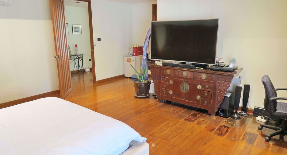 Casa en venta de 4 habitaciones en South Pattaya, Pattaya