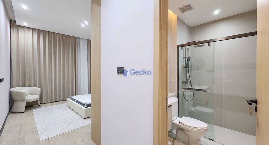For sale 5 bedrooms house in Jomtien, Pattaya