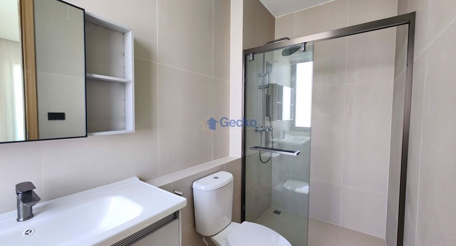 For sale 5 bedrooms house in Jomtien, Pattaya