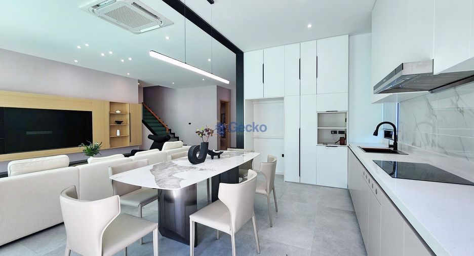 For sale 5 bedrooms house in Jomtien, Pattaya