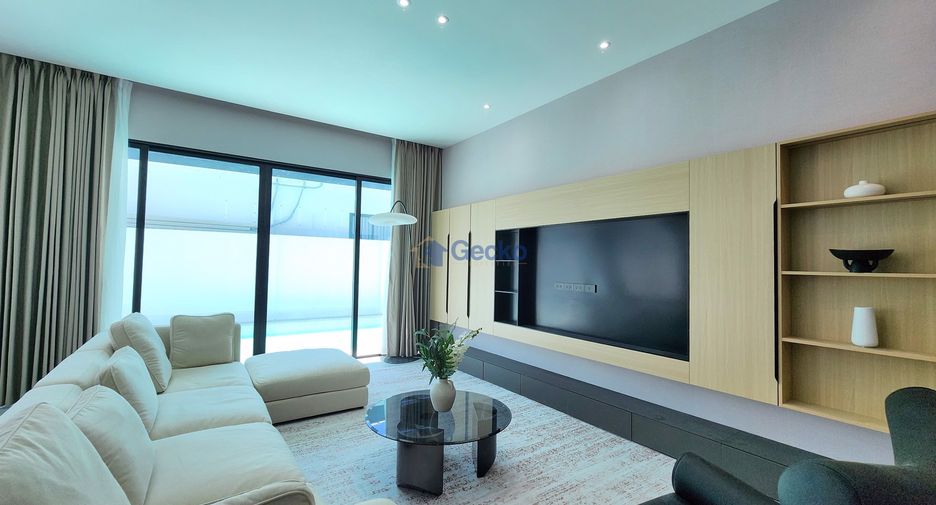 For sale 5 bedrooms house in Jomtien, Pattaya