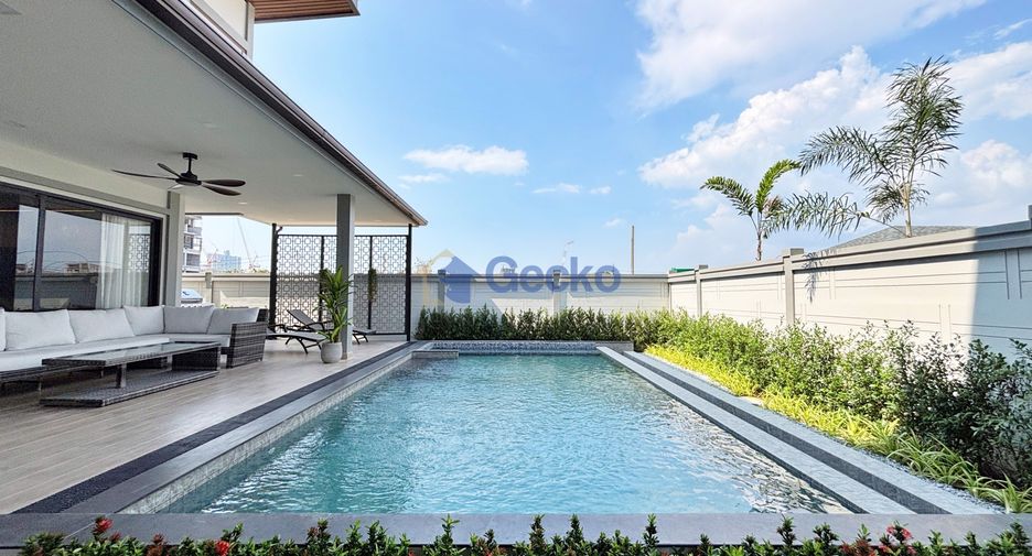 For sale 4 bedrooms house in Jomtien, Pattaya