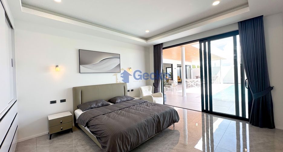 For sale 3 bedrooms house in East Pattaya, Pattaya