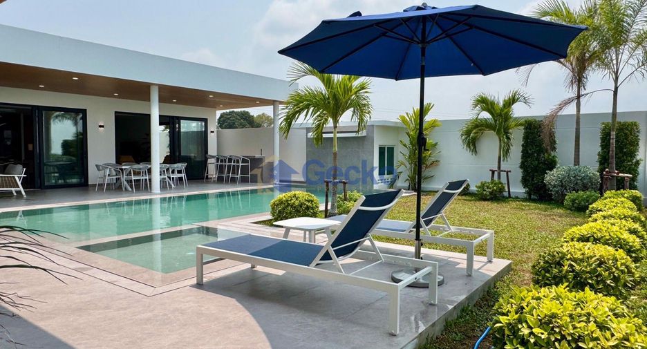 For sale 3 bedrooms house in East Pattaya, Pattaya