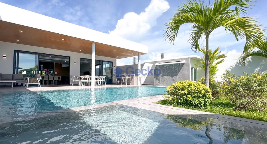 For sale 3 bedrooms house in East Pattaya, Pattaya
