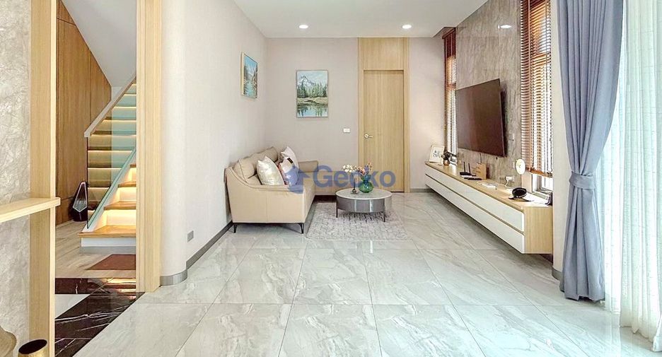 Haus zum Kauf mit 5 Zimmer in East Pattaya, Pattaya