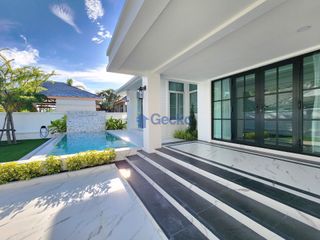 For sale 3 bedrooms house in Bang Lamung, Chonburi
