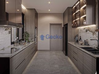 For sale 4 ベッドルーム house in Bang Lamung, Chonburi