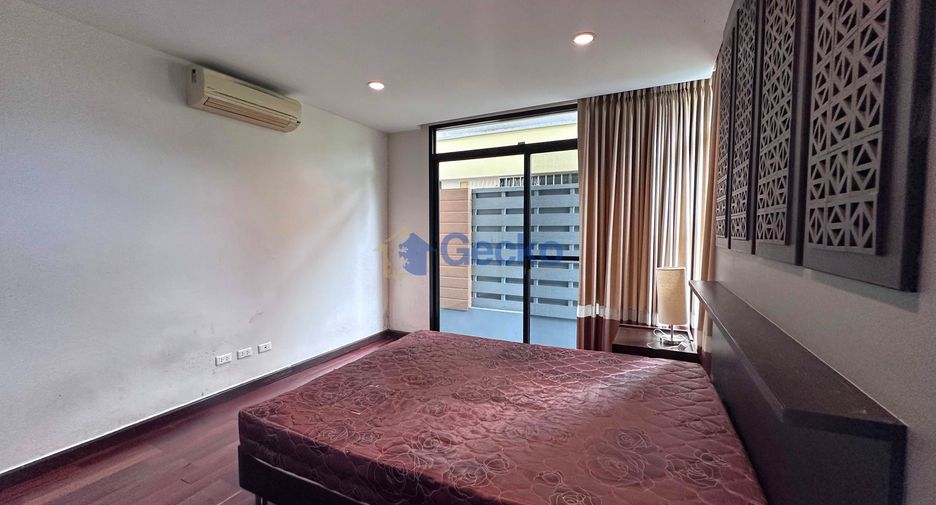 For rent 3 bedrooms house in East Pattaya, Pattaya