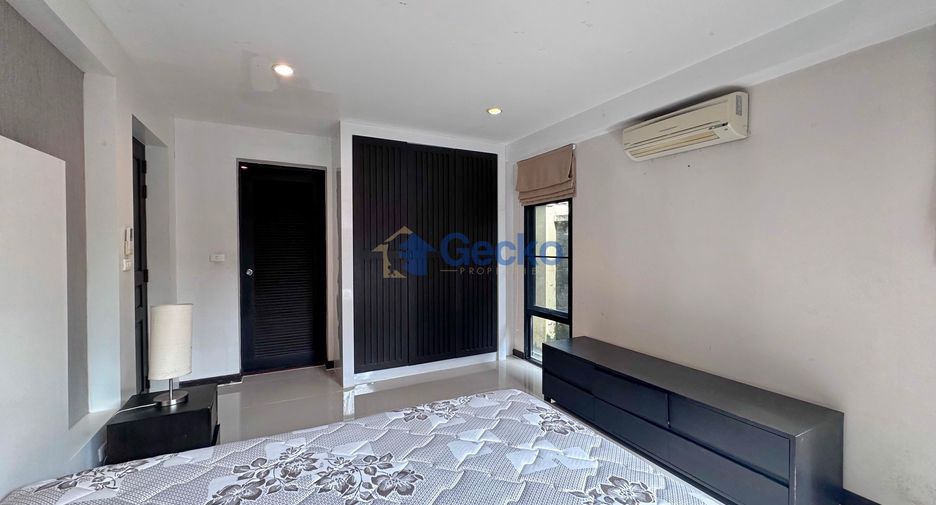 For rent 3 bedrooms house in East Pattaya, Pattaya