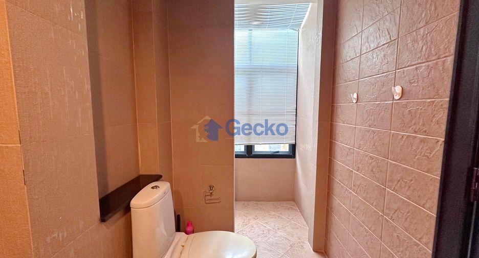 For rent 3 bedrooms house in East Pattaya, Pattaya