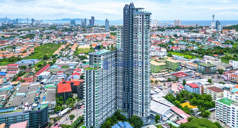For sale 2 bedrooms condo in South Pattaya, Pattaya