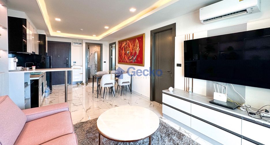 For sale 2 bedrooms condo in South Pattaya, Pattaya