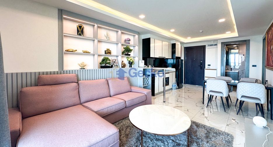For sale 2 bedrooms condo in South Pattaya, Pattaya
