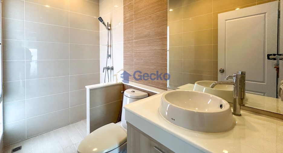 For sale 3 bedrooms house in East Pattaya, Pattaya