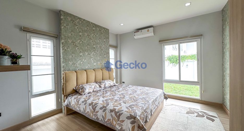 For sale 3 bedrooms house in East Pattaya, Pattaya
