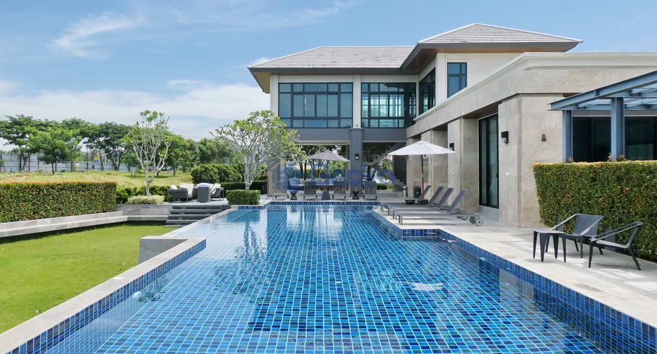 For sale 3 bedrooms house in East Pattaya, Pattaya