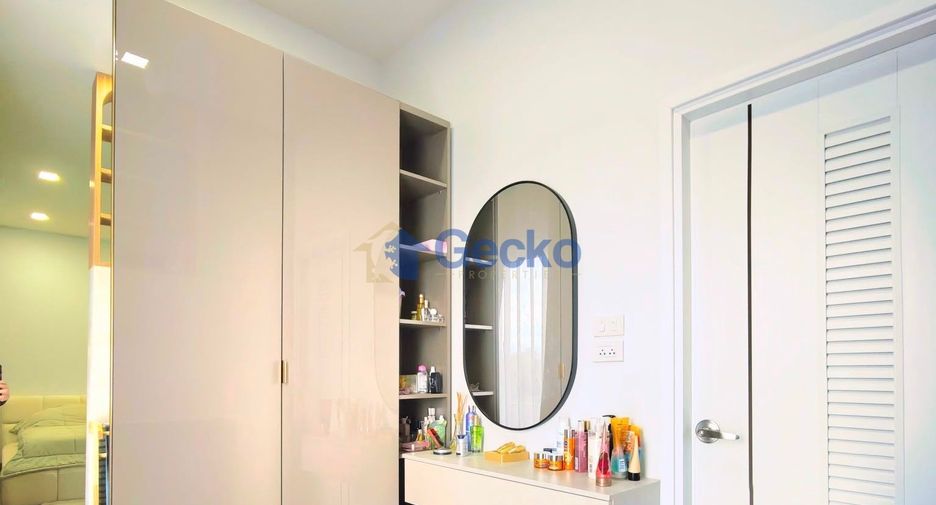 For sale 4 bedrooms house in East Pattaya, Pattaya