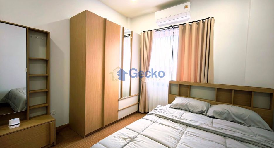 For sale 4 bedrooms house in East Pattaya, Pattaya