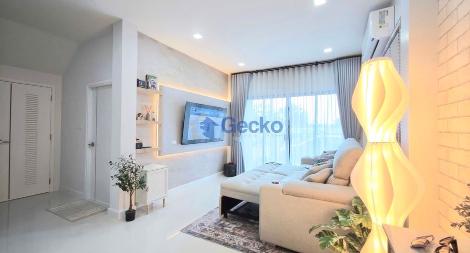 For sale 4 bedrooms house in East Pattaya, Pattaya