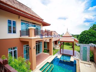 À louer 3 chambres maison à Bang Lamung, Chonburi