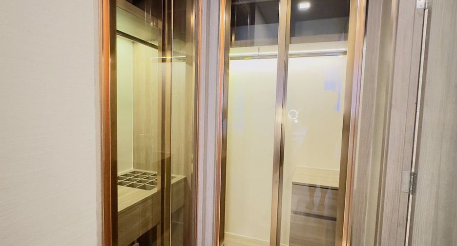 For rent 1 Beds condo in Khlong Toei, Bangkok