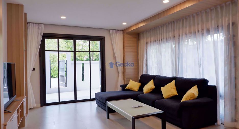 For sale 3 bedrooms house in East Pattaya, Pattaya